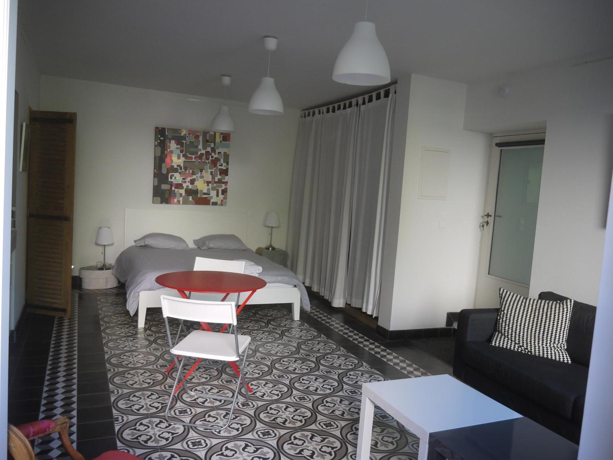 Le Bonheur De La Campagne A La Ville - Grand Studio En Plein Coeur De La Ville Nimes Ngoại thất bức ảnh
